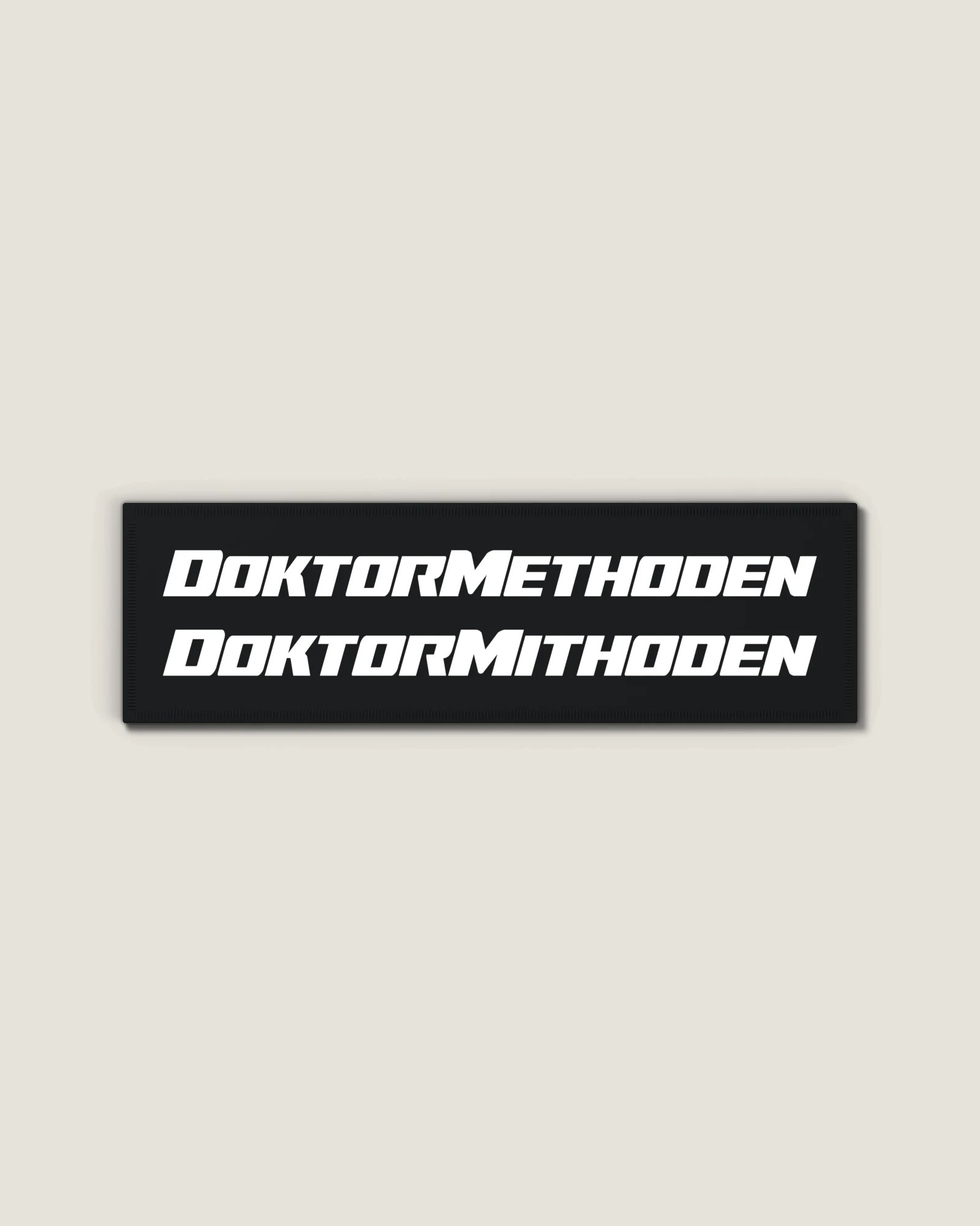 Gestickter Methoden Klettpatch mit DOKTORMETHODEN und DOKTORMITHODEN
